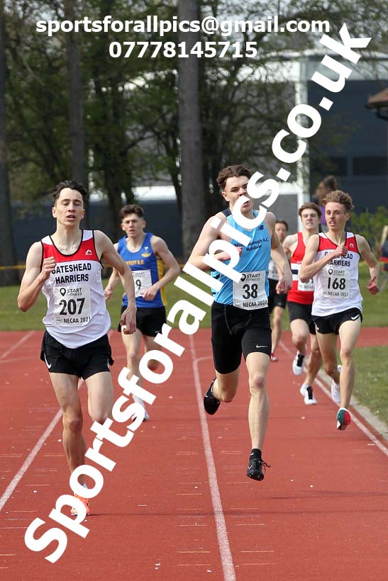 800 metres, 2021 NECAA Open Graded Meeting, Morpeth. Photo: David T. Hewitson/Sports for All Pics